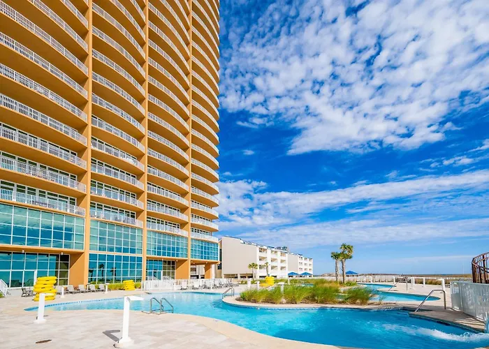 Phoenix Gulf Towers 2104 Apartment