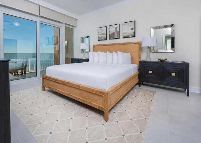 Phoenix Gulf Towers 2104 Apartment *