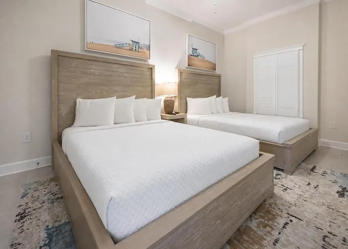Phoenix Gulf Towers 2104 Apartment